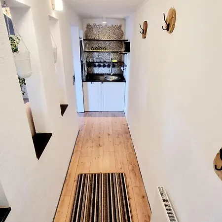 Apartmán Ruheoase Am Waldrand - Auf 90qm Sind Nicht Nur Eltern Und Bis Zu 5 Willkommen, Auch Hunde Und Katzen Sind Willkommen Laichingen