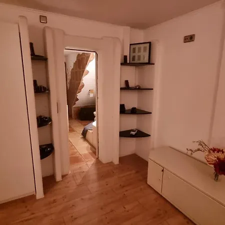 Apartmán Ruheoase Am Waldrand - Auf 90qm Sind Nicht Nur Eltern Und Bis Zu 5 Willkommen, Auch Hunde Und Katzen Sind Willkommen Laichingen